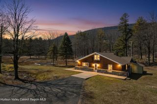 220 Mountain House Road, Palenville, NY 12463