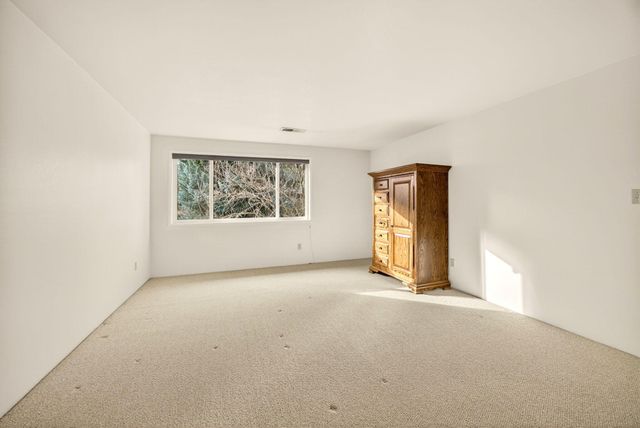 206 Mount Echo Drive, Medford, OR 97504