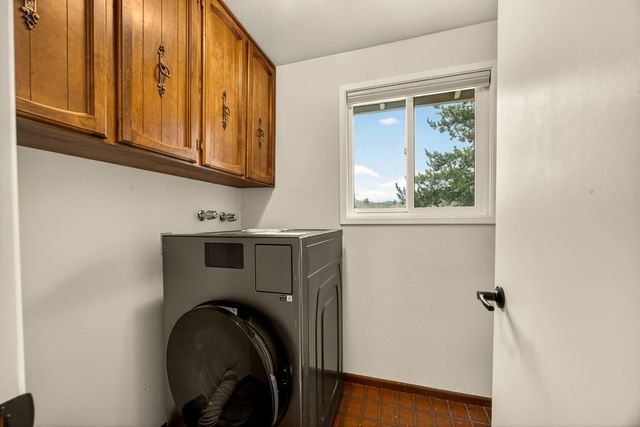 206 Mount Echo Drive, Medford, OR 97504