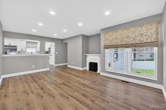 3027 Almond Tree Drive, St Peters, MO 63376