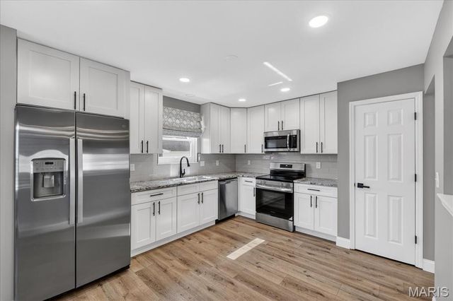 3027 Almond Tree Drive, St Peters, MO 63376