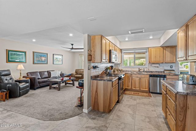 13530 W SPANISH GARDEN Drive, Sun City West, AZ 85375