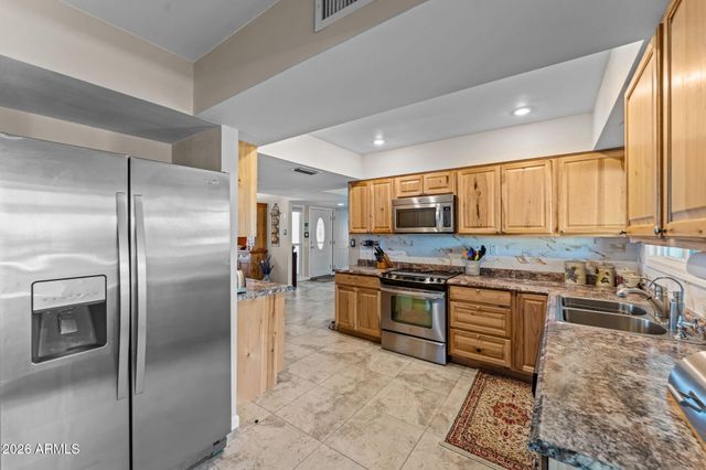 13530 W SPANISH GARDEN Drive, Sun City West, AZ 85375
