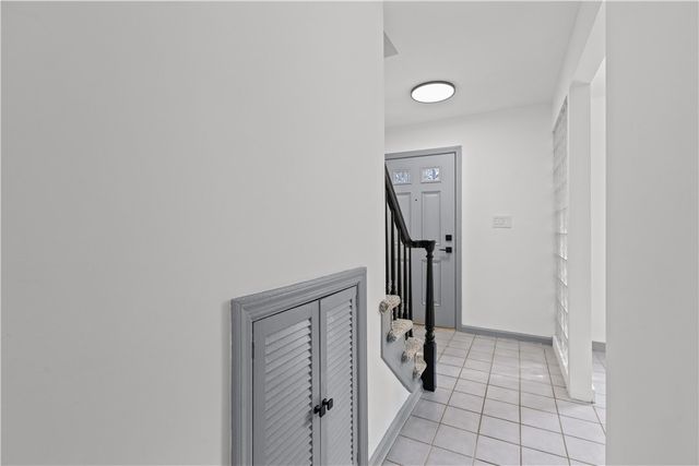 546 CARRIAGE CIR., Pennsbury, PA 15205