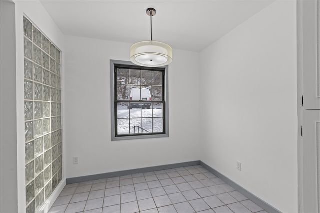 546 CARRIAGE CIR., Pennsbury, PA 15205