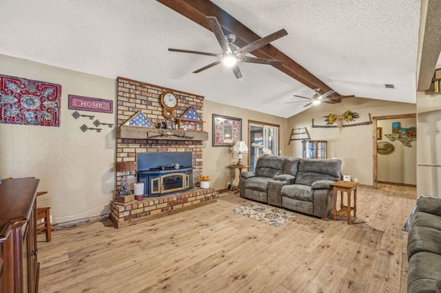 310 Centeridge Lane, Graham, TX 76450