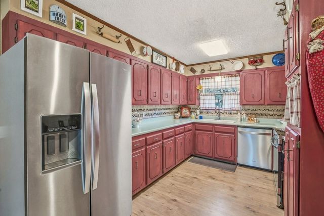 310 Centeridge Lane, Graham, TX 76450