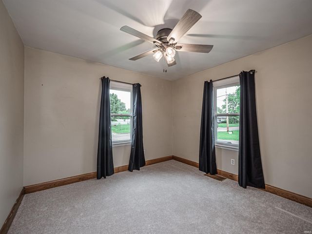 2700 Vogel Road, Evansville, IN 47711