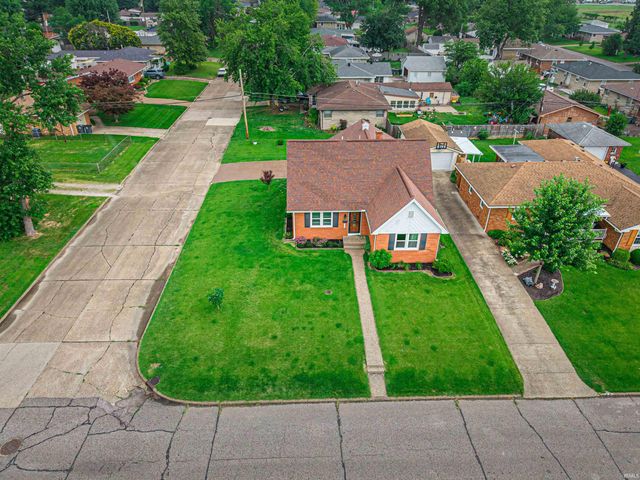 2700 Vogel Road, Evansville, IN 47711