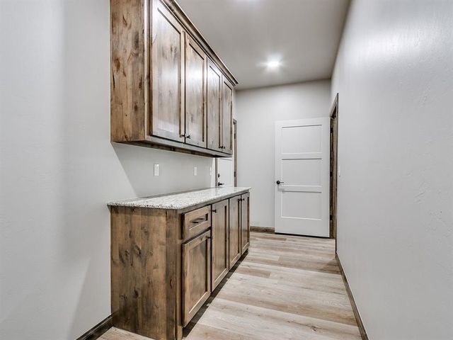 705 E Kennedy Street, Lexington, OK 73051