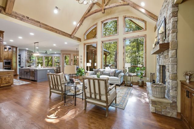 40 Trussell Creek Trl, Monteagle, TN 37356