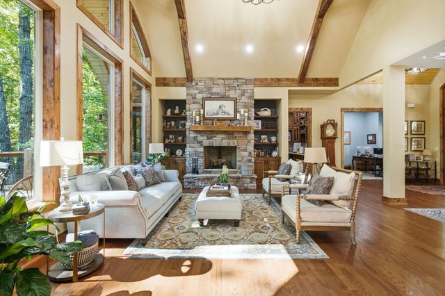 40 Trussell Creek Trl, Monteagle, TN 37356