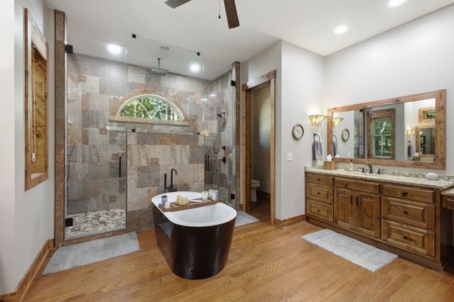 40 Trussell Creek Trl, Monteagle, TN 37356