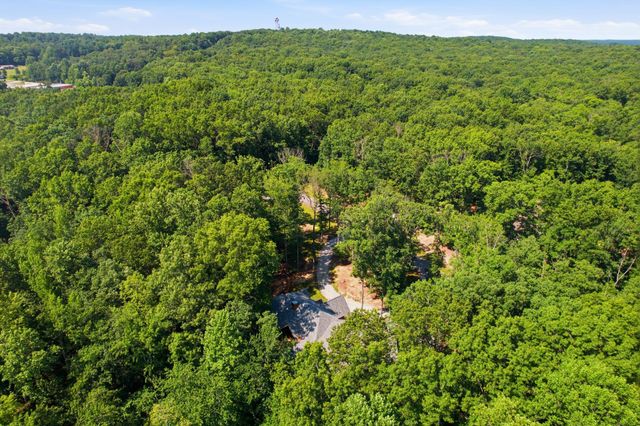 40 Trussell Creek Trl, Monteagle, TN 37356