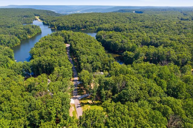 40 Trussell Creek Trl, Monteagle, TN 37356