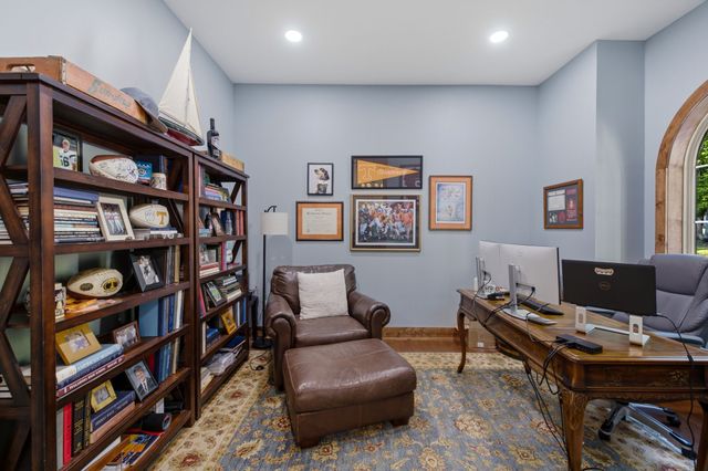 40 Trussell Creek Trl, Monteagle, TN 37356