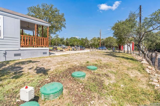 2046 Dry Creek, Canyon Lake, TX 78133