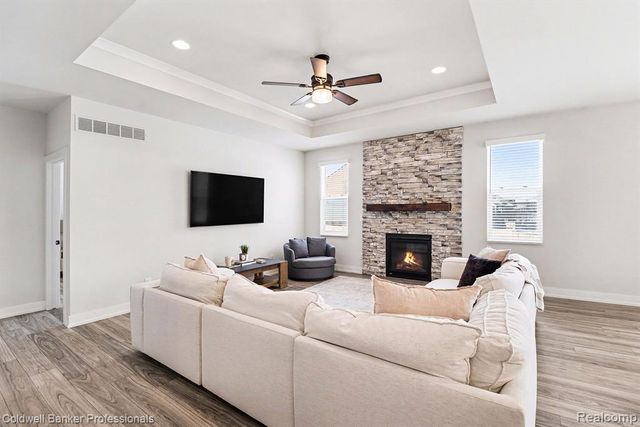 13244 Hannah Drive, Bruce, MI 48065