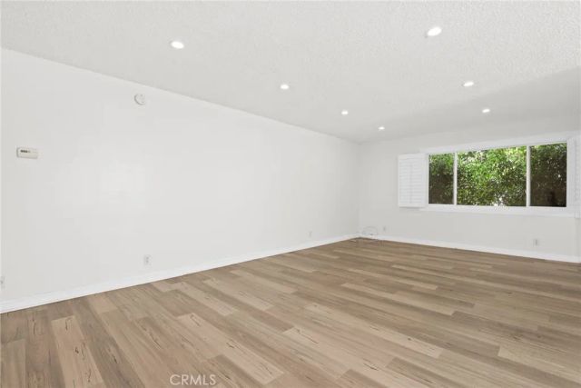 1525 N Hayworth Avenue 204, Los Angeles, CA 90046