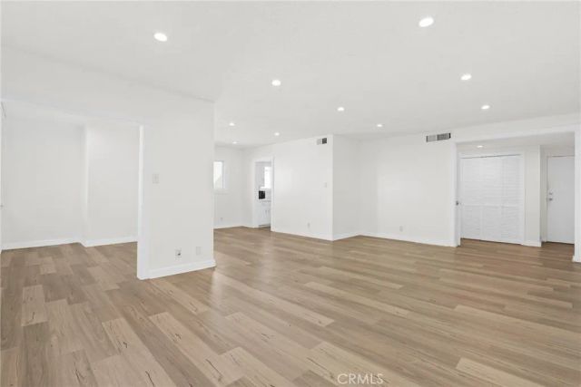 1525 N Hayworth Avenue 204, Los Angeles, CA 90046