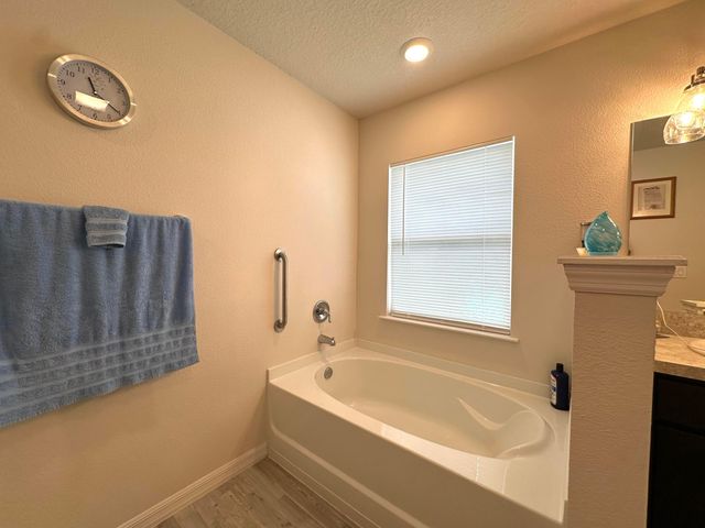 15329 SW 65th Ter Road, Ocala, FL 34473
