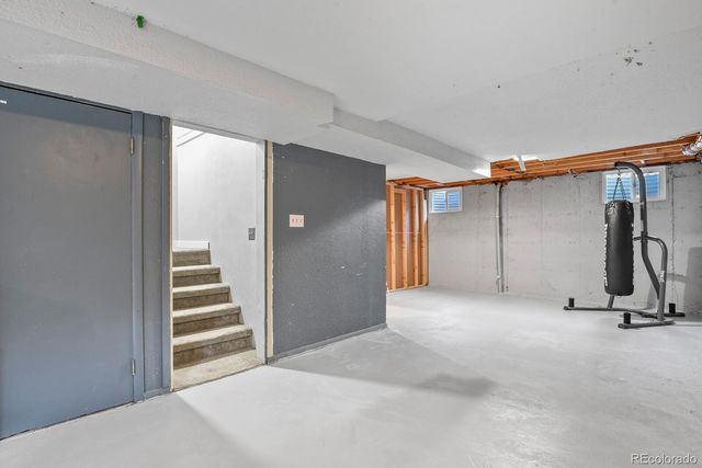 8830 W 80th Drive, Arvada, CO 80005