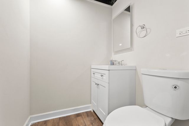 141 N Peck Avenue, La Grange, IL 60525