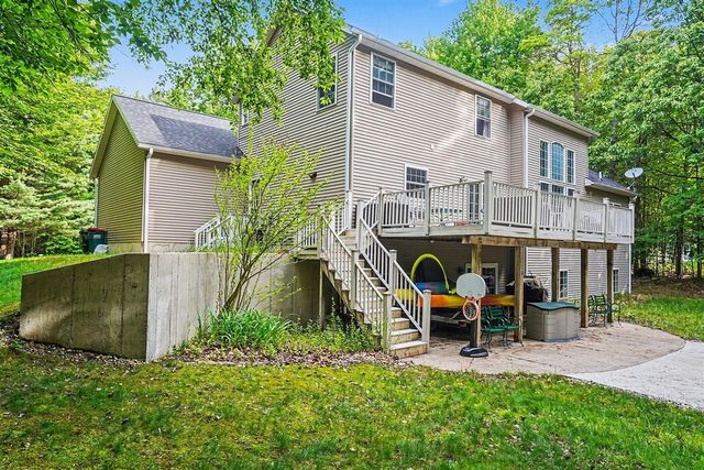 6400 Boulder Drive, Muskegon, MI 49444