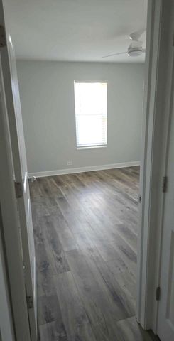 5001 CarriageWay Drive 308, Rolling Meadows, IL 60008