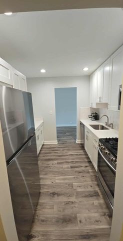 5001 CarriageWay Drive 308, Rolling Meadows, IL 60008