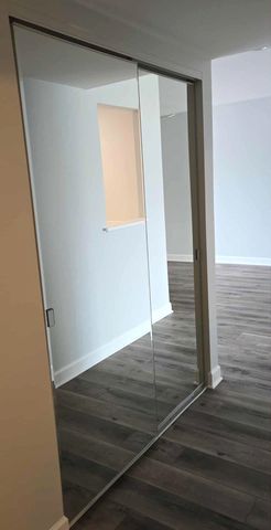 5001 CarriageWay Drive 308, Rolling Meadows, IL 60008