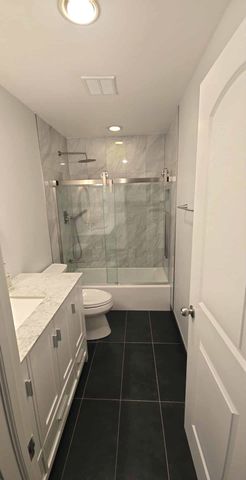 5001 CarriageWay Drive 308, Rolling Meadows, IL 60008