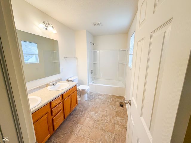 3366 Firethorn Drive, Whitestown, IN 46075