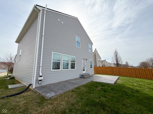 3366 Firethorn Drive, Whitestown, IN 46075