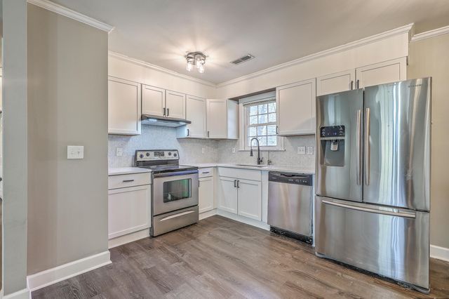 1152 Bradford Avenue, Charleston, SC 29412