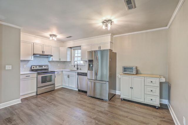 1152 Bradford Avenue, Charleston, SC 29412