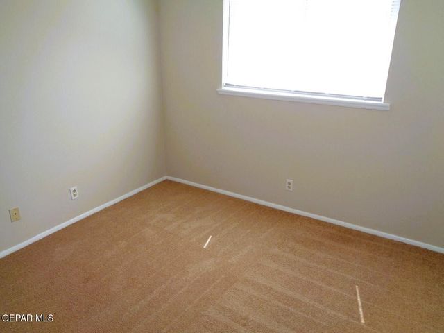 621 Westview Avenue, El Paso, TX 79912