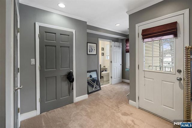 75 Pine Street, Hackensack, NJ 07601