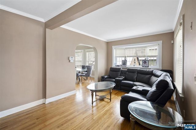 75 Pine Street, Hackensack, NJ 07601