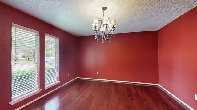 6851 Shorecrest Court, Fort Worth, TX 76132