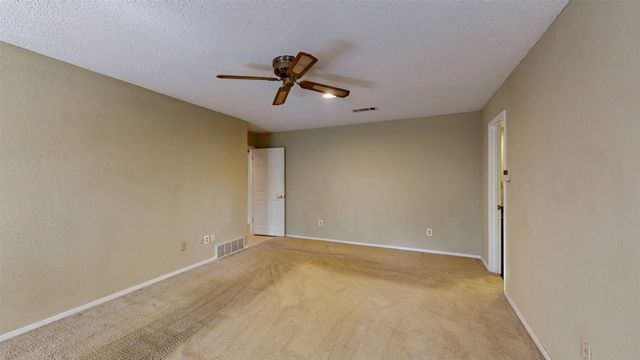 6851 Shorecrest Court, Fort Worth, TX 76132