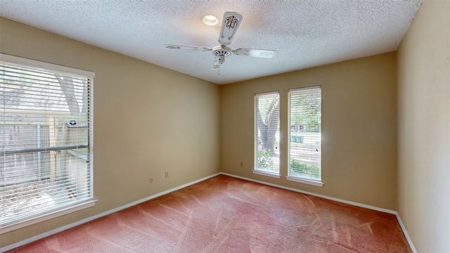 6851 Shorecrest Court, Fort Worth, TX 76132