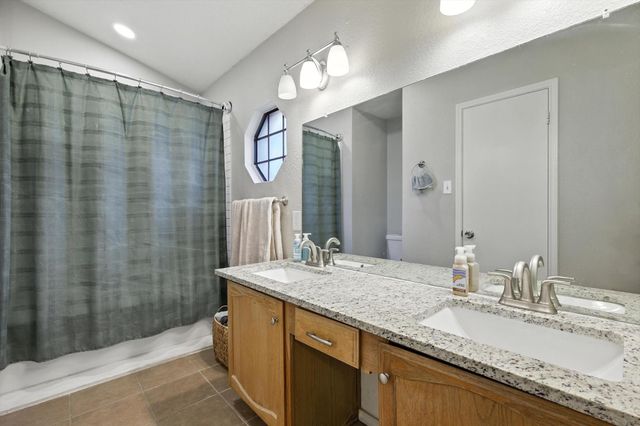 4126 Tarpon Lane, Grand Prairie, TX 75052