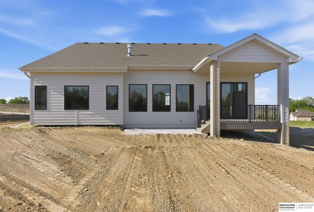 21710 Blaine Street, Omaha, NE 68022