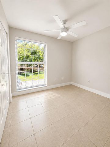 7160 Fairway Dr J16, Miami Lakes, FL 33014