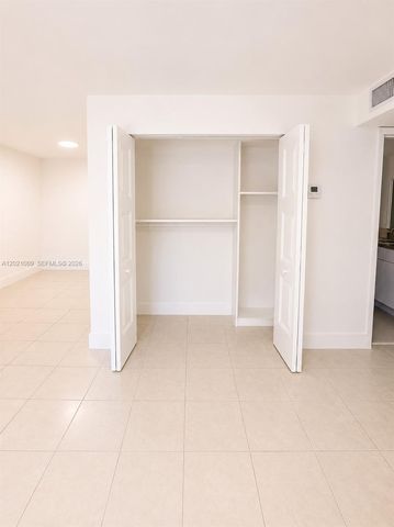 7160 Fairway Dr J16, Miami Lakes, FL 33014