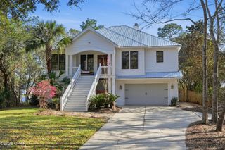50 E Bayou Forest Drive, Freeport, FL 32439