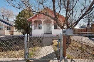 1504 6th Street NW, Albuquerque, NM 87102