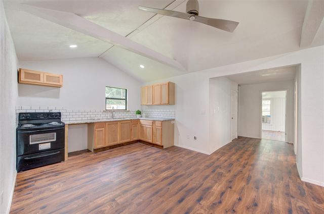 30 Vivian Lane, Shepherd, TX 77371