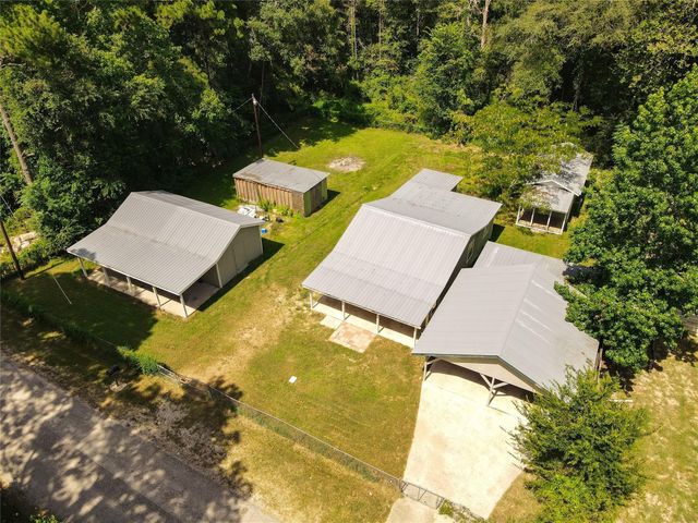 30 Vivian Lane, Shepherd, TX 77371